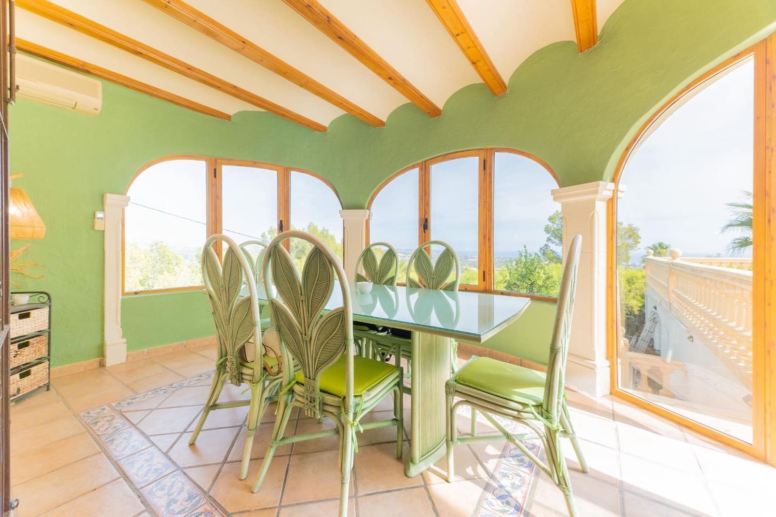 4 soverom Villa til salgs i Calpe / Calp med svømmebasseng garasje - € 620 000 (Ref: 9504550)