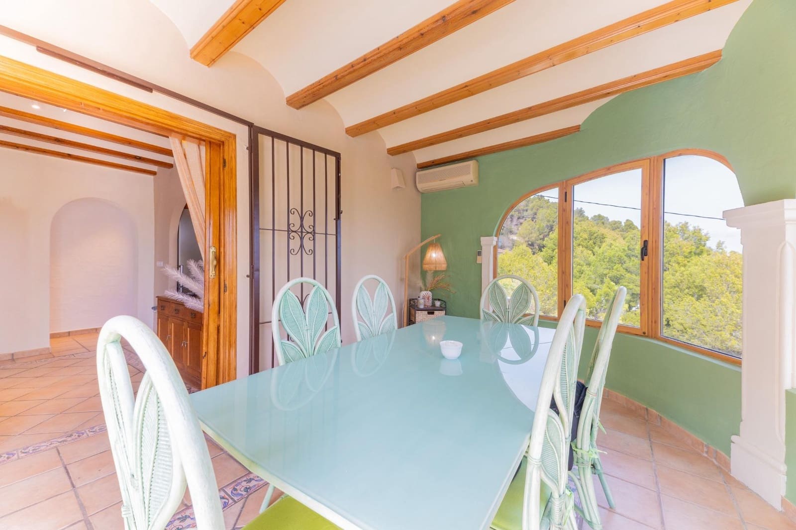 4 soverom Villa til salgs i Calpe / Calp med svømmebasseng garasje - € 620 000 (Ref: 9504550)