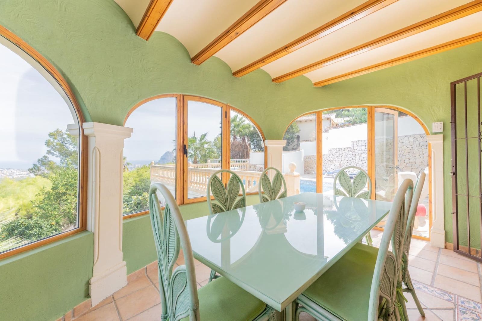 4 soverom Villa til salgs i Calpe / Calp med svømmebasseng garasje - € 620 000 (Ref: 9504550)