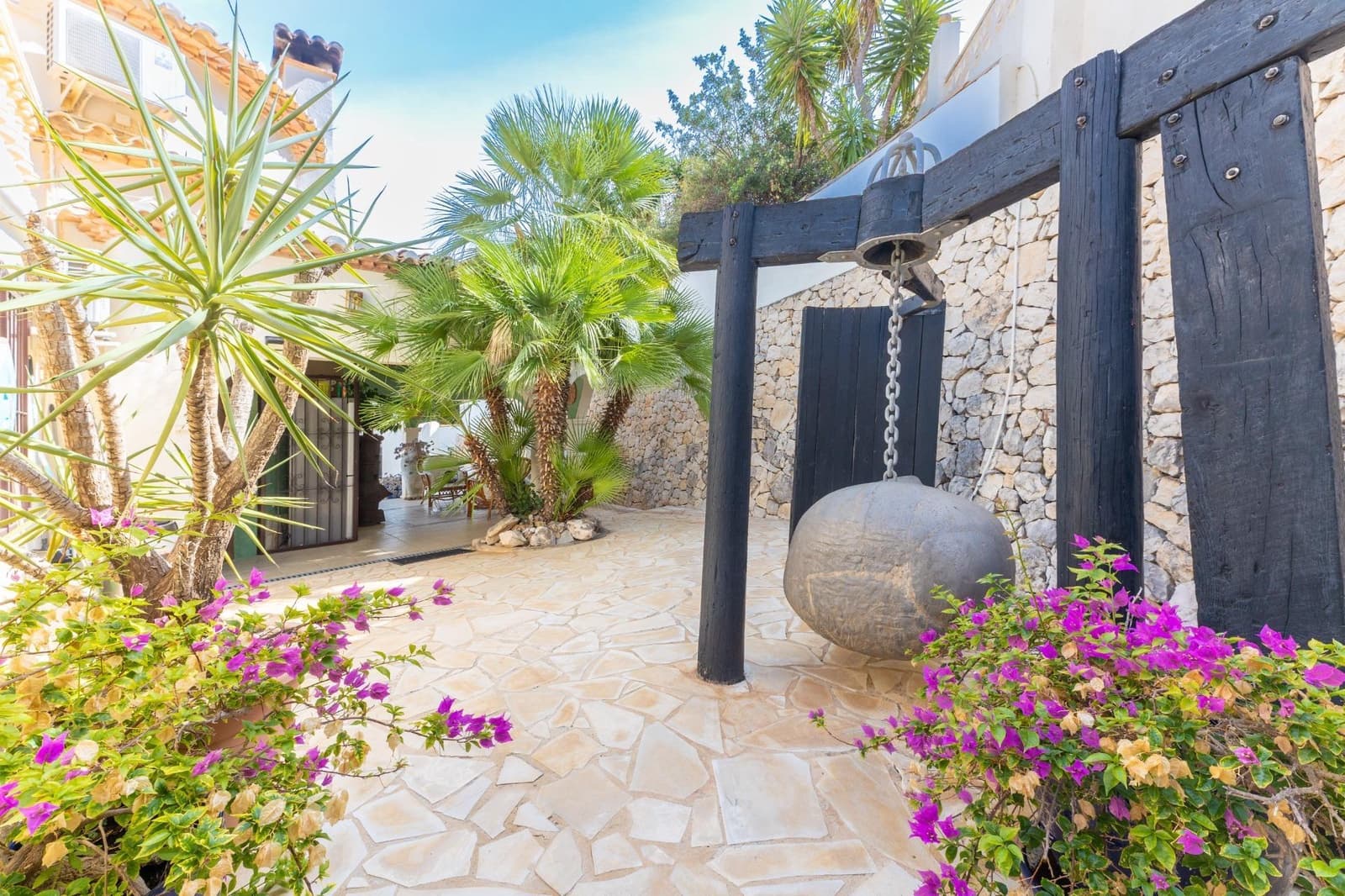 4 soverom Villa til salgs i Calpe / Calp med svømmebasseng garasje - € 620 000 (Ref: 9504550)