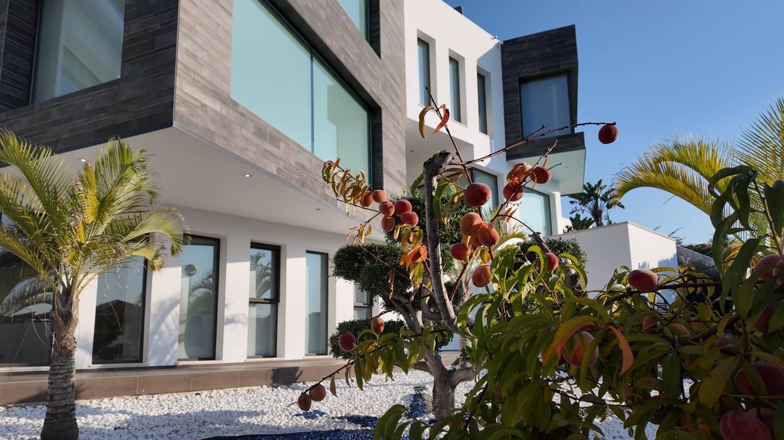 5 soverom Villa til salgs i Javea / Xabia med svømmebasseng garasje - € 2 350 000 (Ref: 9504551)