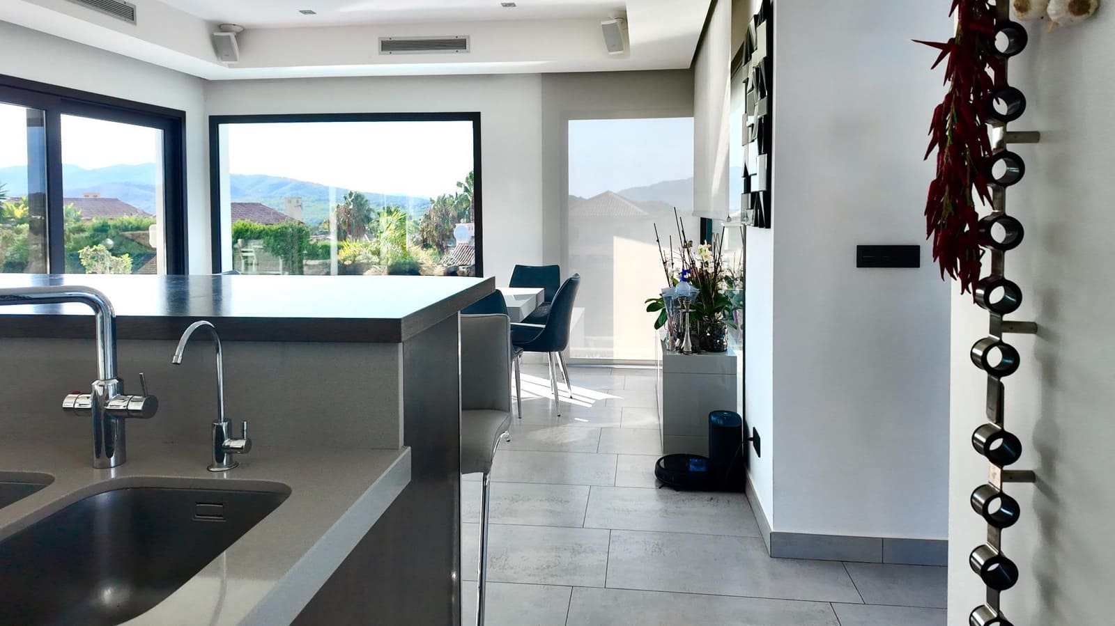 5 soverom Villa til salgs i Javea / Xabia med svømmebasseng garasje - € 2 350 000 (Ref: 9504551)