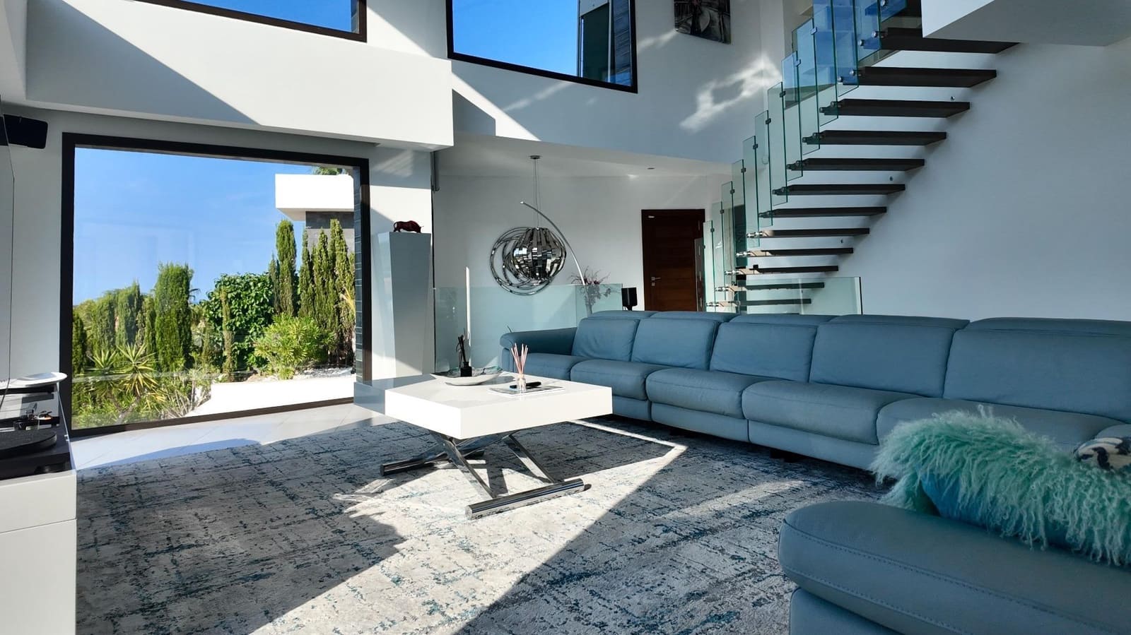 5 bedroom Villa for sale in Javea / Xabia with pool garage - € 2,350,000 (Ref: 9504551)