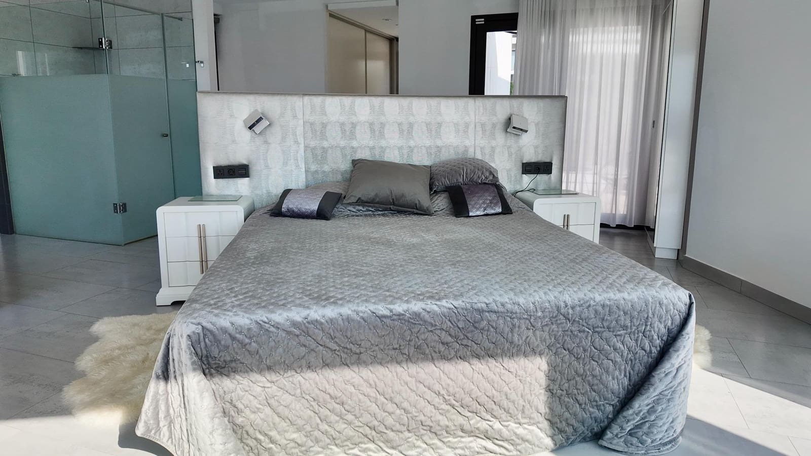 5 bedroom Villa for sale in Javea / Xabia with pool garage - € 2,350,000 (Ref: 9504551)