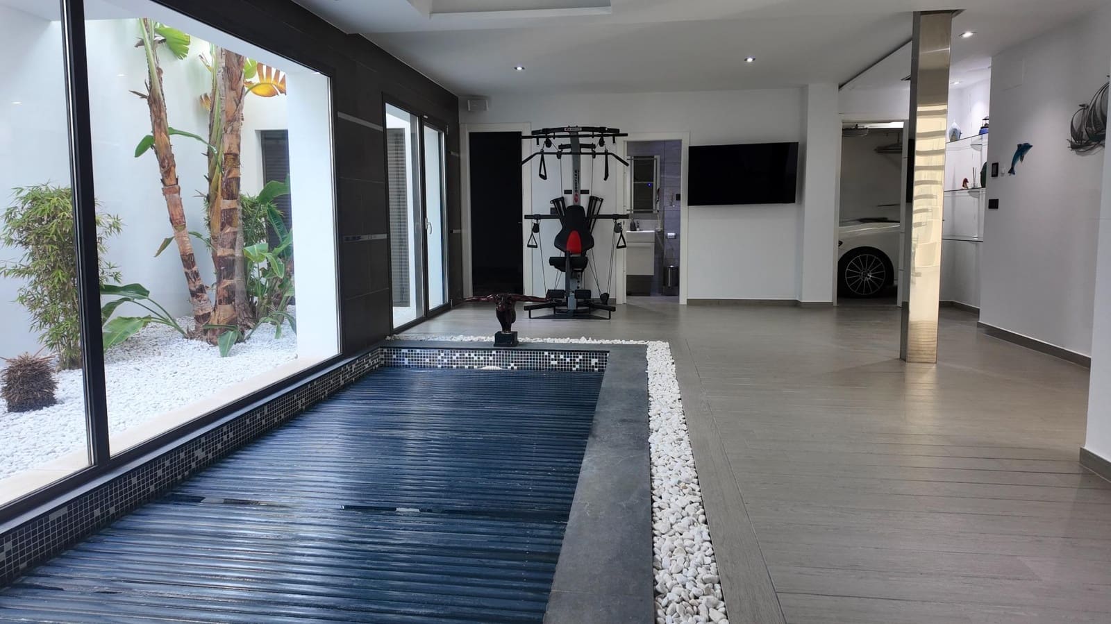 5 bedroom Villa for sale in Javea / Xabia with pool garage - € 2,350,000 (Ref: 9504551)