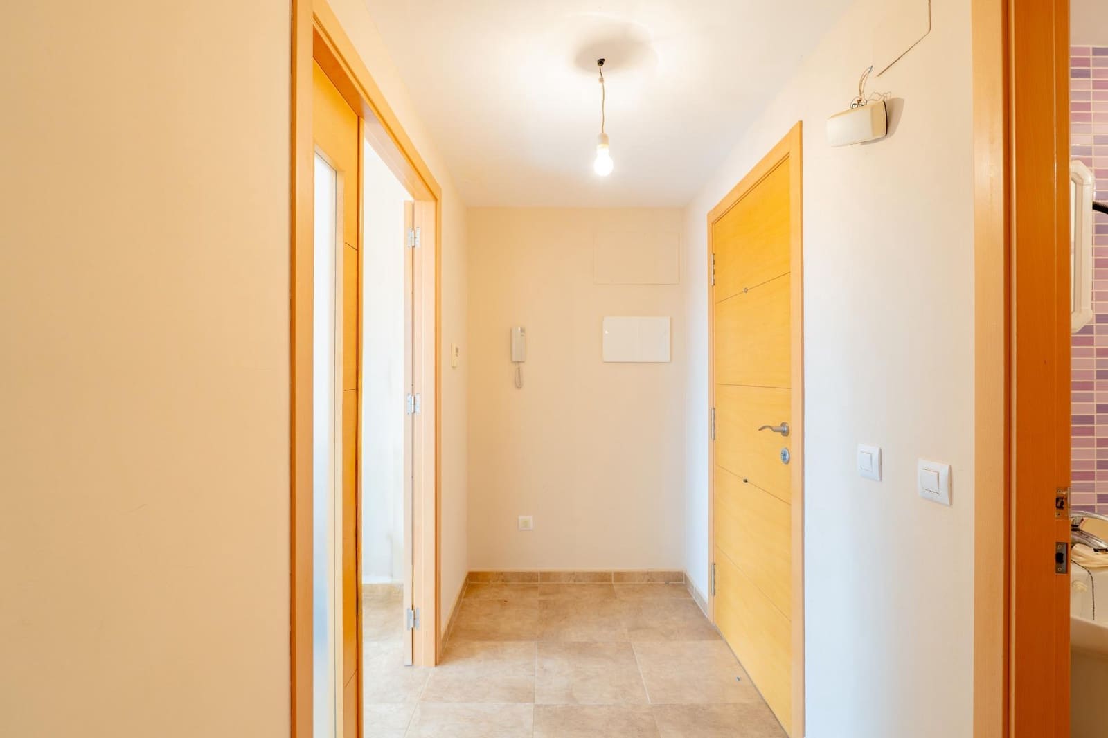 4 makuuhuone Asunto myytävänä paikassa Camporrobles - 75 000 € (Ref: 9691573)