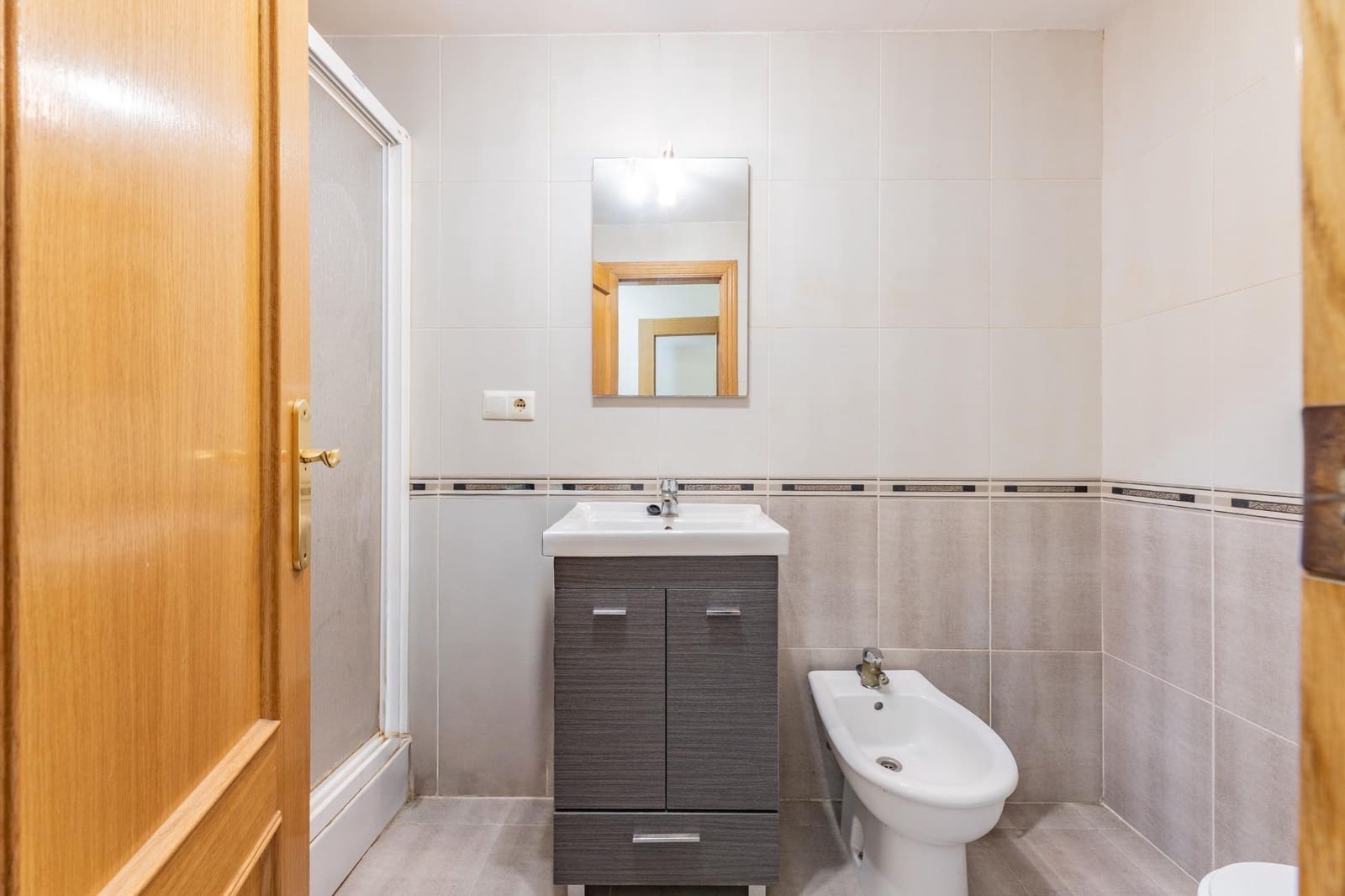 3 bedroom Flat for sale in Onda with garage - € 140,000 (Ref: 9691574)