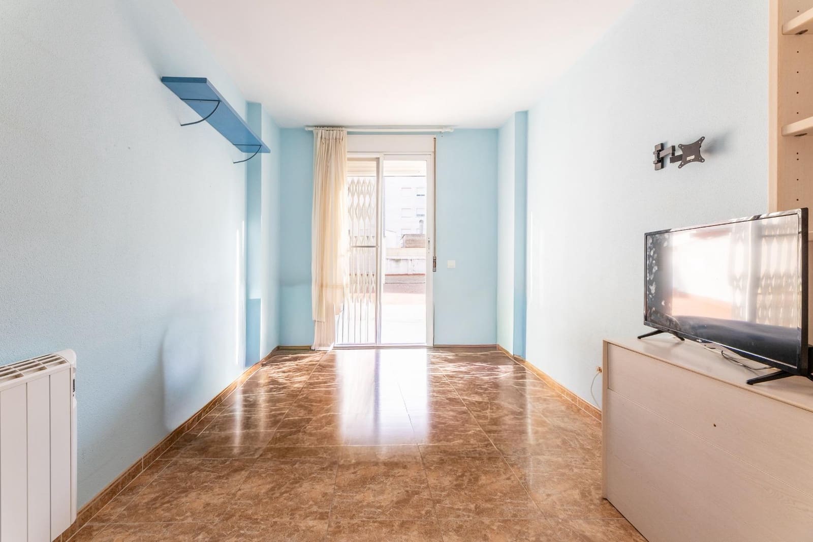 3 bedroom Flat for sale in Onda with garage - € 140,000 (Ref: 9691574)