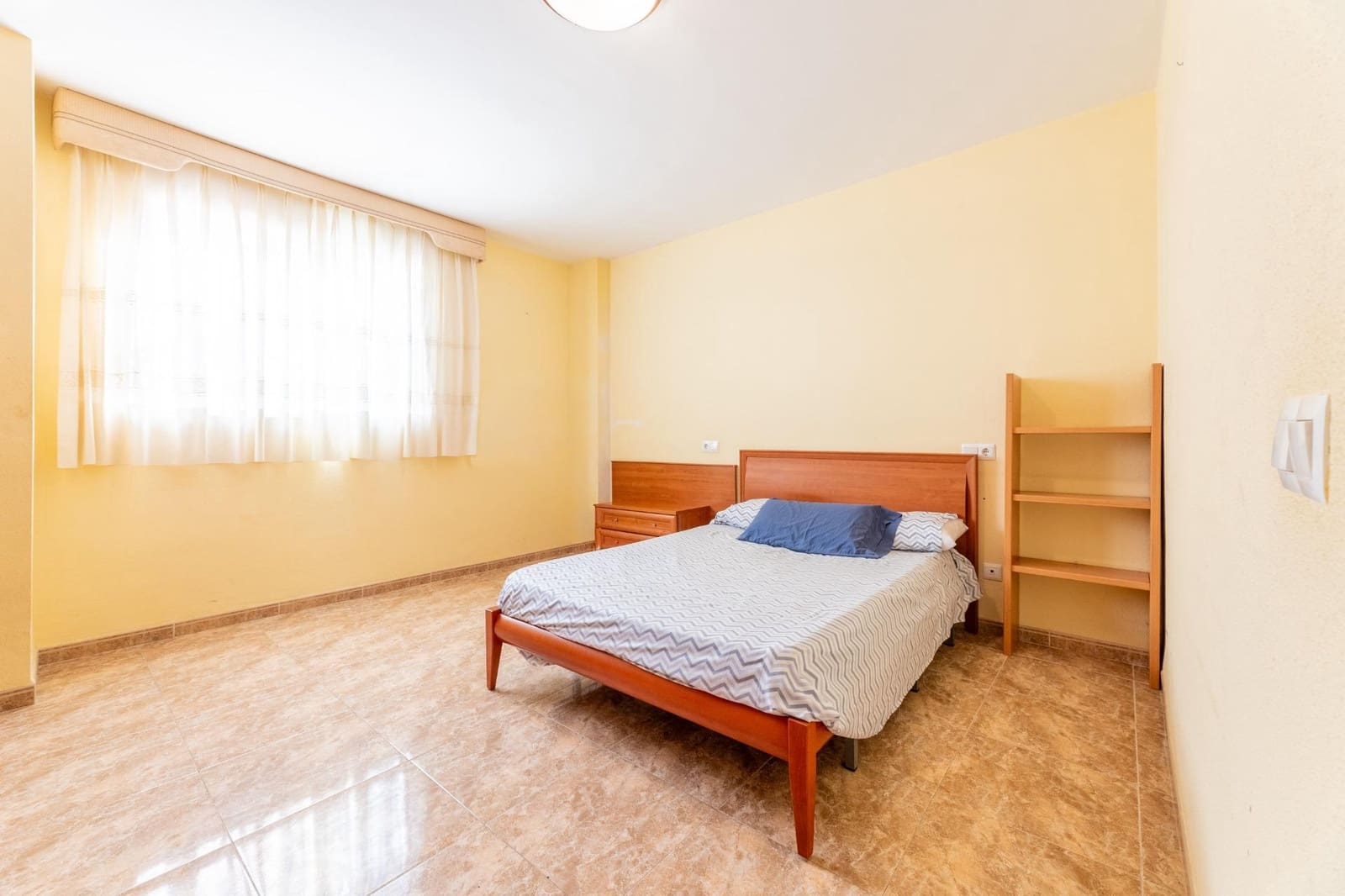 3 bedroom Flat for sale in Onda with garage - € 140,000 (Ref: 9691574)