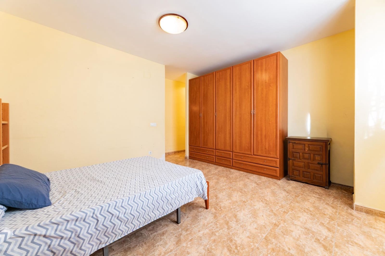 3 bedroom Flat for sale in Onda with garage - € 140,000 (Ref: 9691574)
