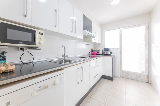 3 soveværelse Lejlighed til salg i Benicàssim med swimmingpool - € 260.000 (Ref: 9691575)