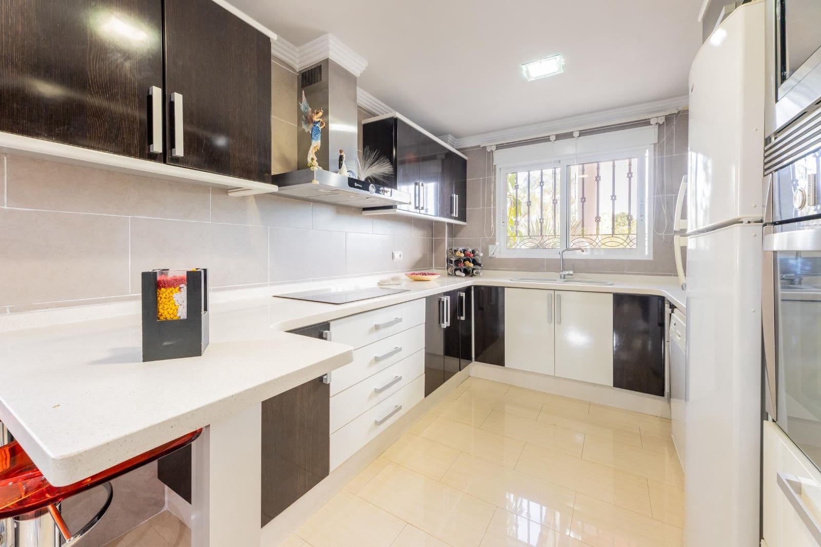 4 chambre Villa/Maison à vendre à Lliria - 498 000 € (Ref: 9691576)