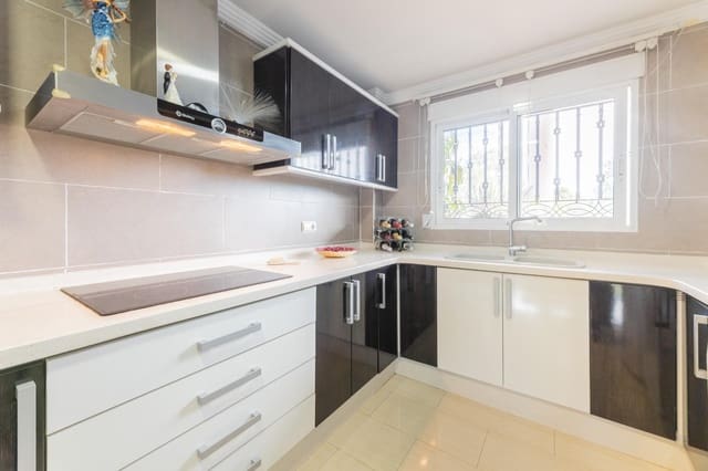 4 chambre Villa/Maison à vendre à Llíria - 498 000 € (Ref: 9691576)