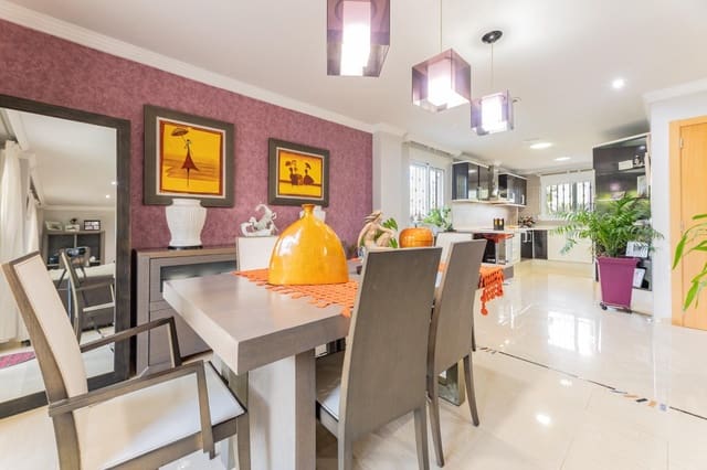 4 chambre Villa/Maison à vendre à Llíria - 498 000 € (Ref: 9691576)