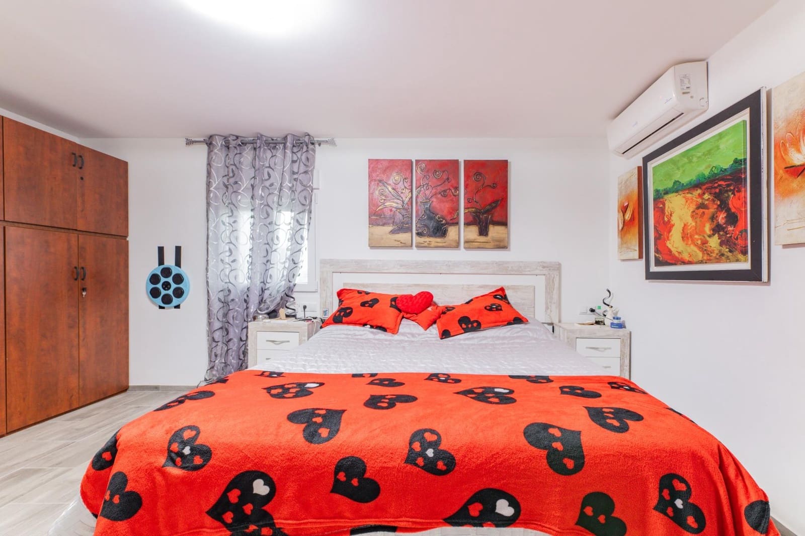 7 bedroom Villa for sale in Turis with pool - € 425,000 (Ref: 9715151)