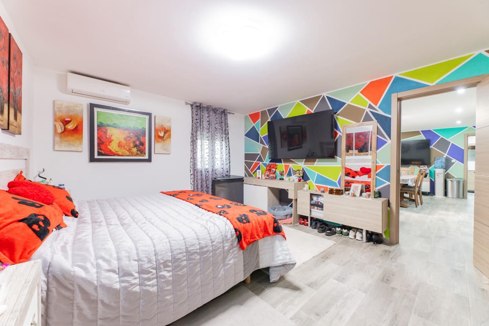 7 bedroom Villa for sale in Turis with pool - € 425,000 (Ref: 9715151)