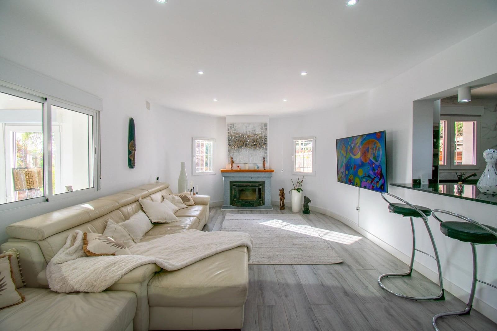 4 bedroom Villa for sale in Calpe / Calp with pool garage - € 535,000 (Ref: 9715159)