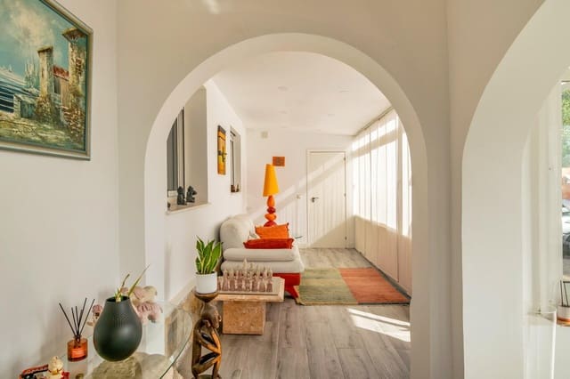 4 soverom Villa til salgs i Calpe / Calp med svømmebasseng garasje - € 535 000 (Ref: 9715159)