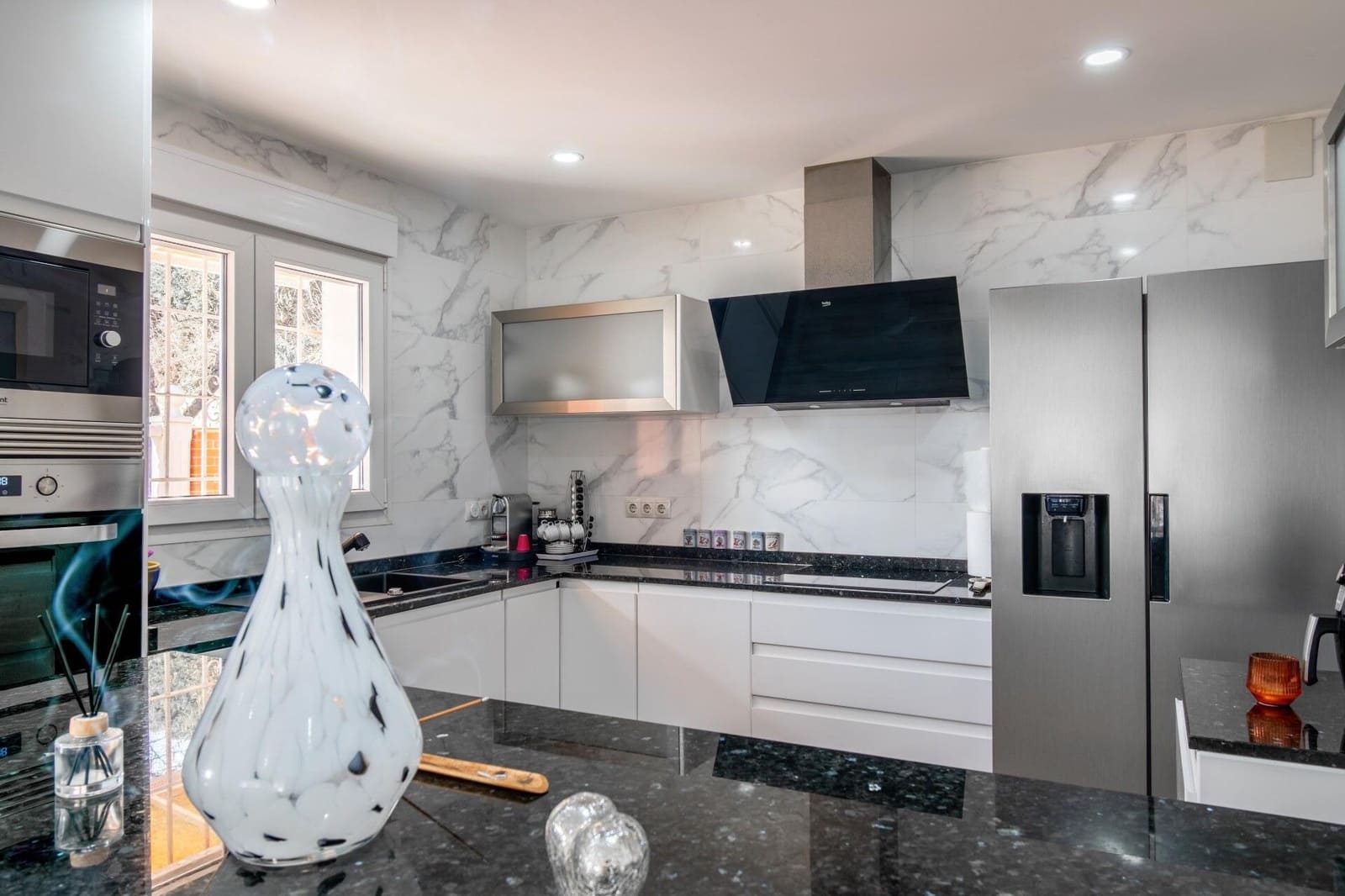 4 bedroom Villa for sale in Calpe / Calp with pool garage - € 535,000 (Ref: 9715159)