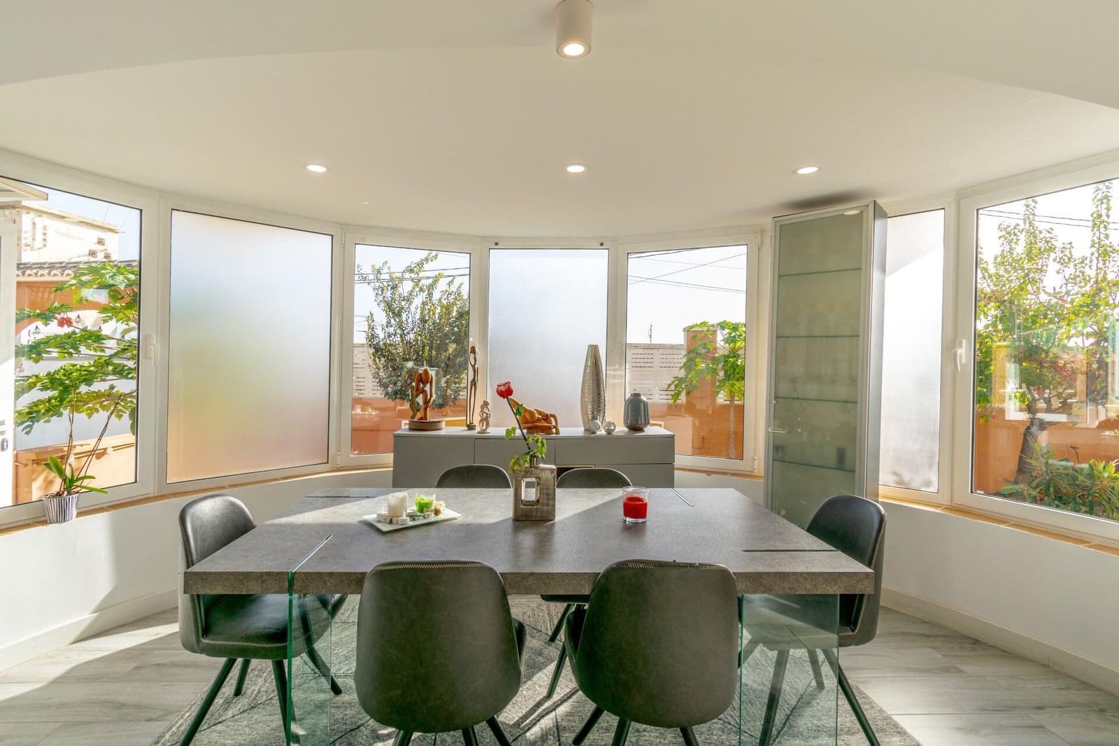 4 bedroom Villa for sale in Calpe / Calp with pool garage - € 535,000 (Ref: 9715159)