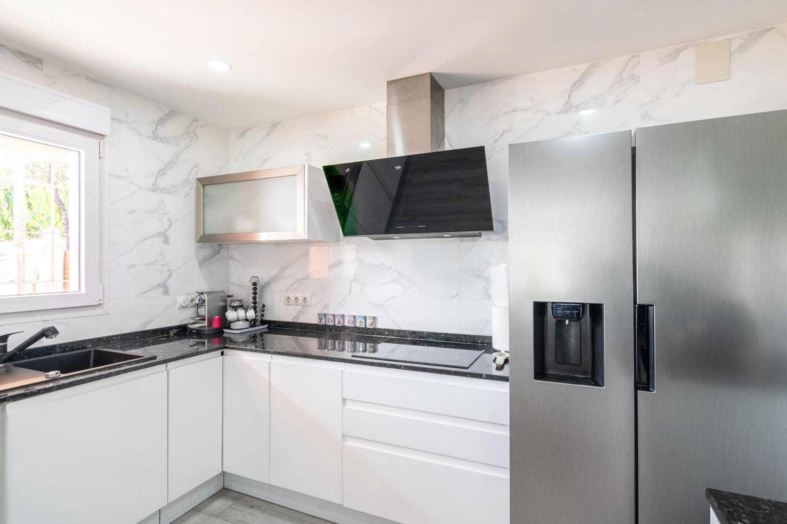 4 bedroom Villa for sale in Calpe / Calp with pool garage - € 535,000 (Ref: 9715159)