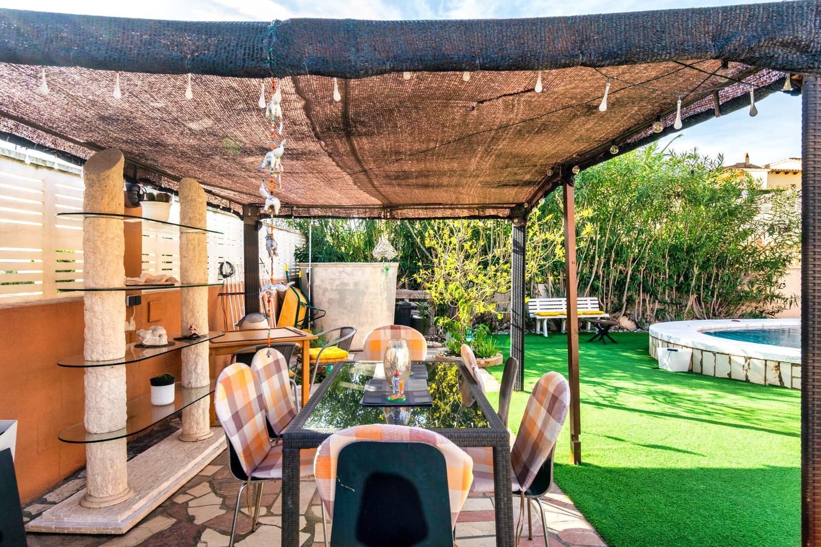 4 bedroom Villa for sale in Calpe / Calp with pool garage - € 535,000 (Ref: 9715159)