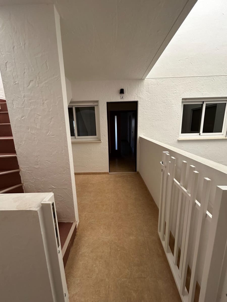 2 soveværelse Penthouse til salg i Orihuela Costa med swimmingpool garage - € 198.500 (Ref: 9739074)