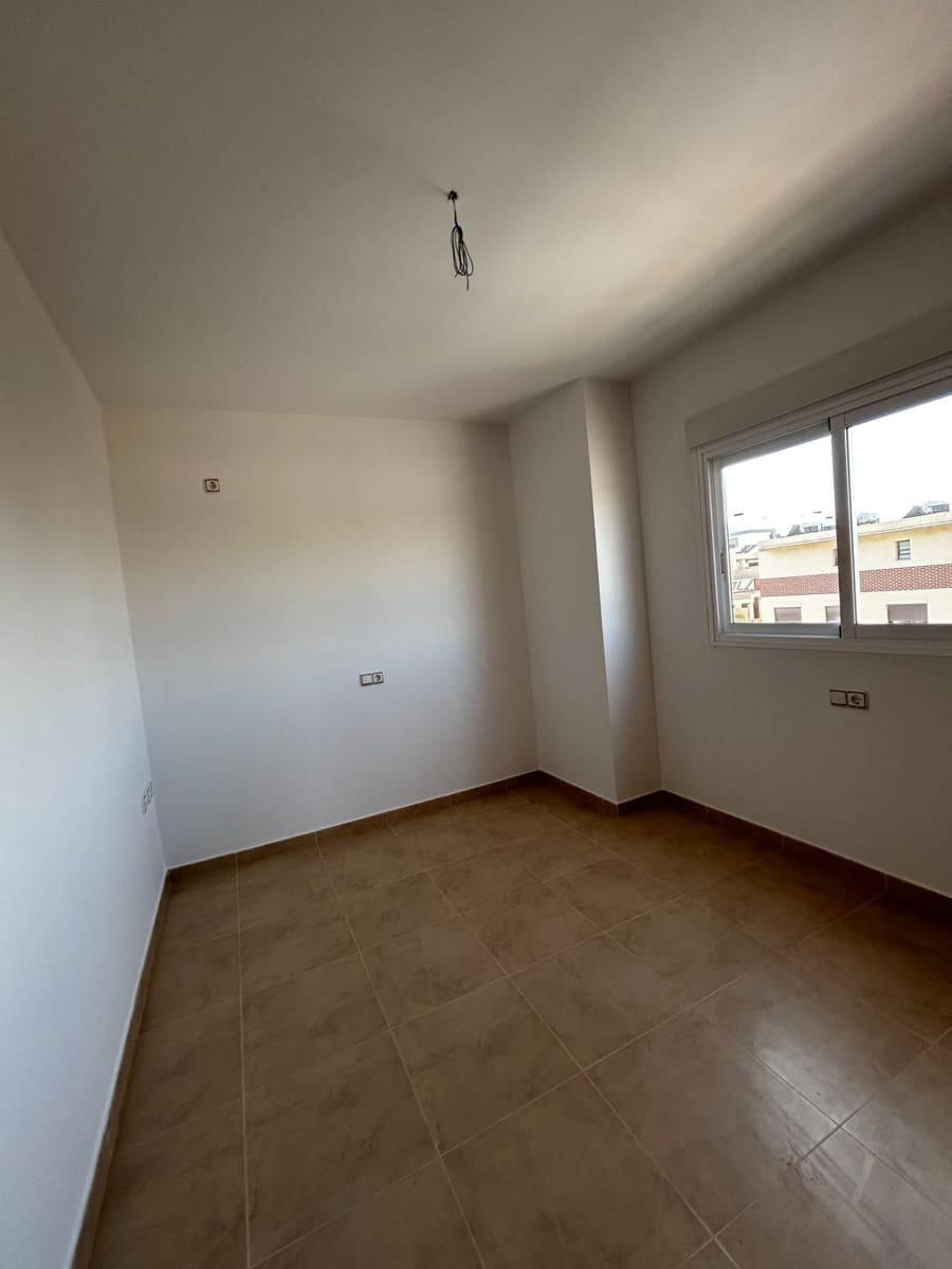 2 bedroom Flat for sale in Orihuela Costa with pool garage - € 187,500 (Ref: 9739075)