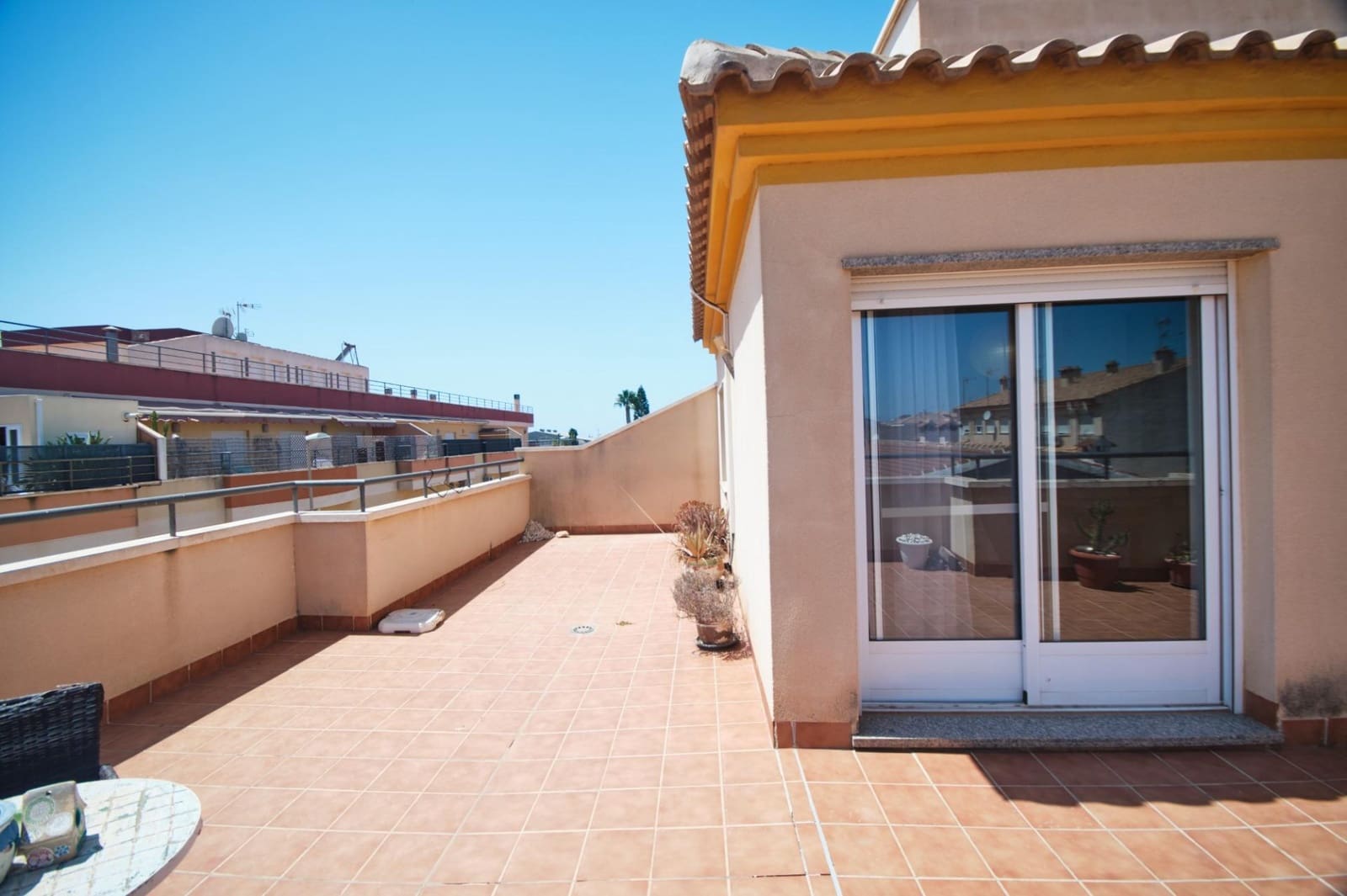 Ático de 2 habitaciones en Pilar de la Horadada en venta - 119.900 € (Ref: 9739076)