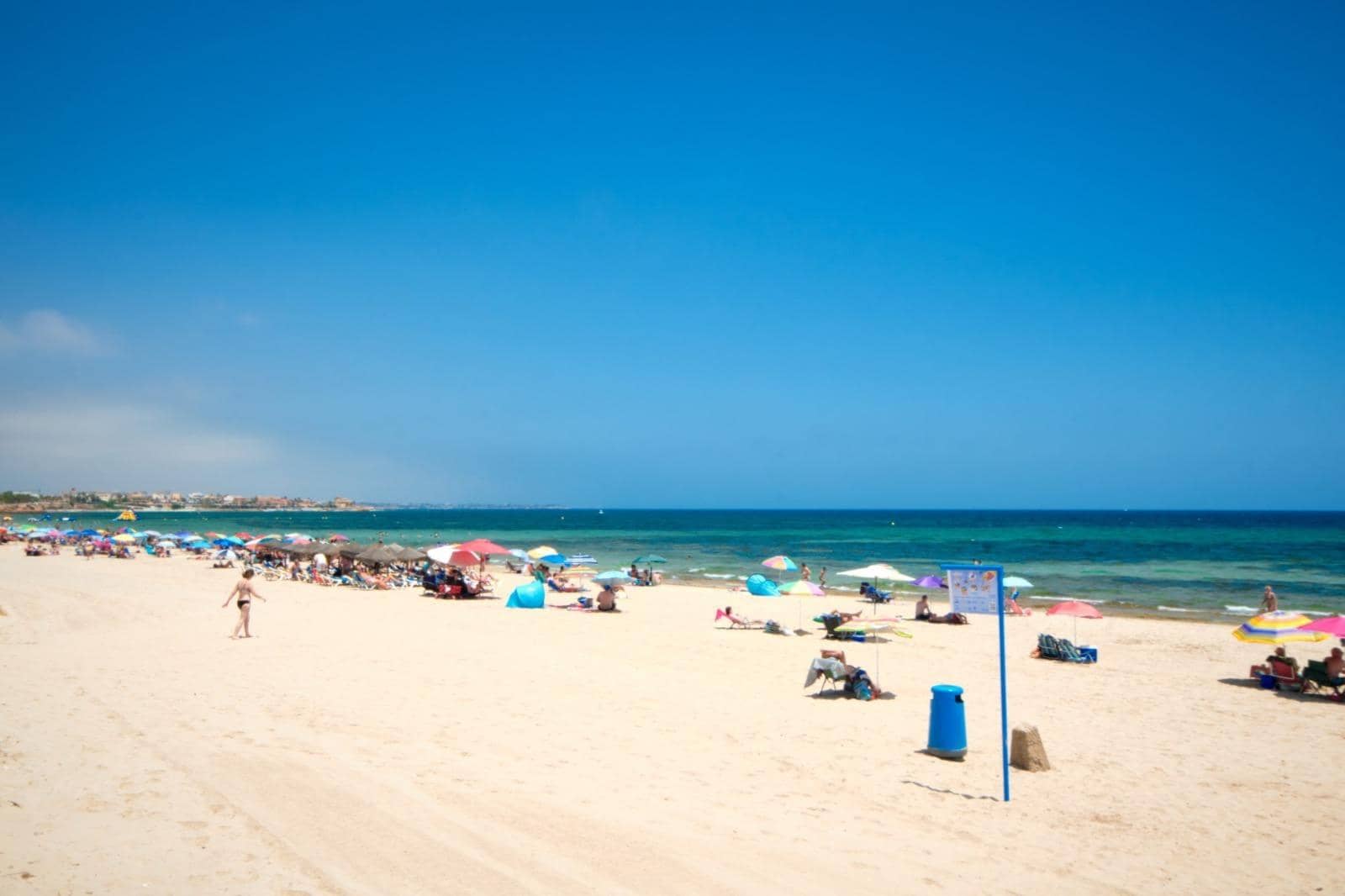 Ático de 2 habitaciones en Pilar de la Horadada en venta - 119.900 € (Ref: 9739076)