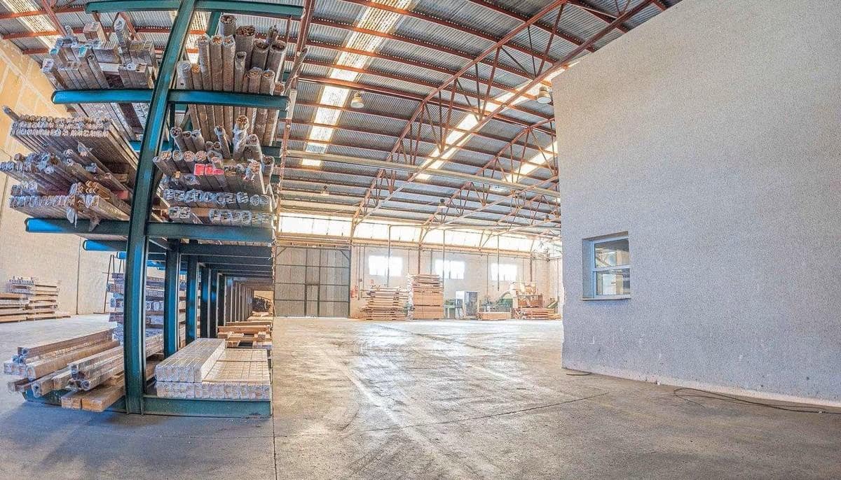 Business for sale in Hurchillo - € 1,495,000 (Ref: 9742103)