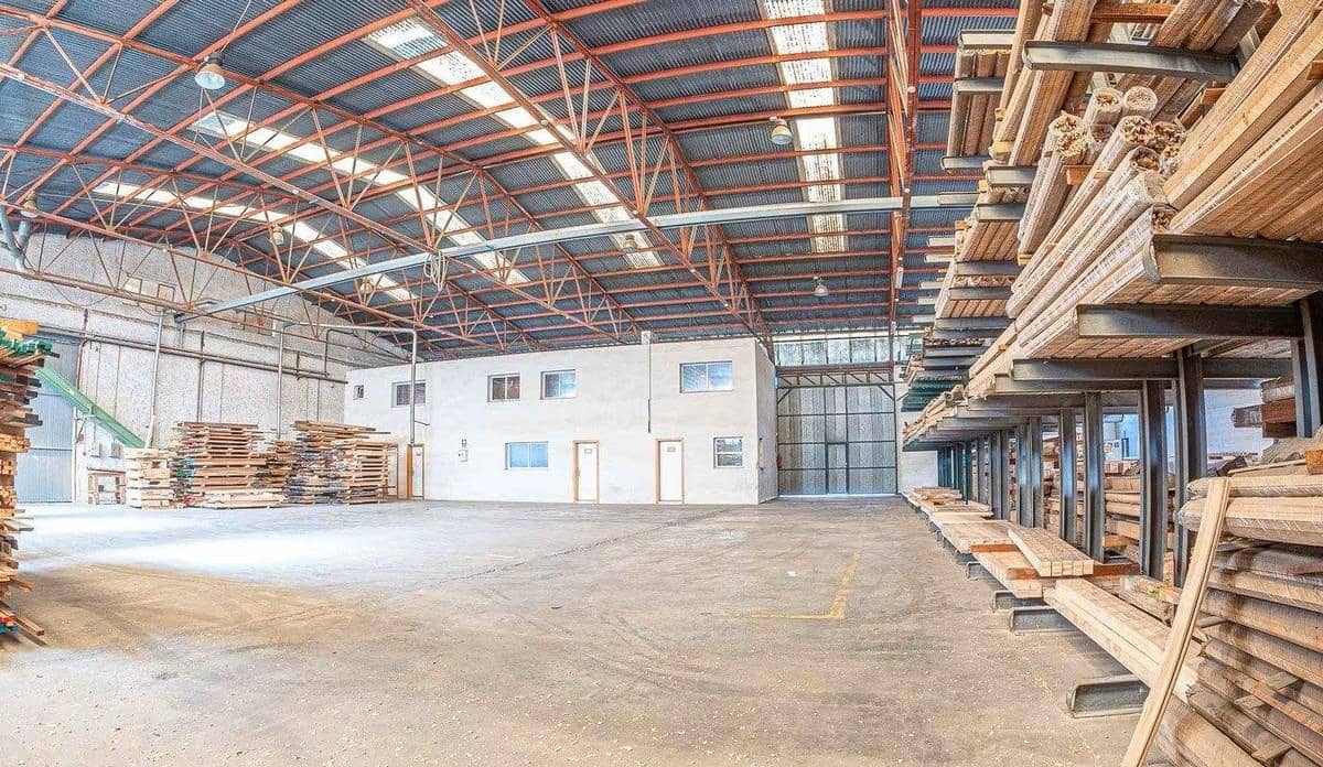 Business for sale in Hurchillo - € 1,495,000 (Ref: 9742103)