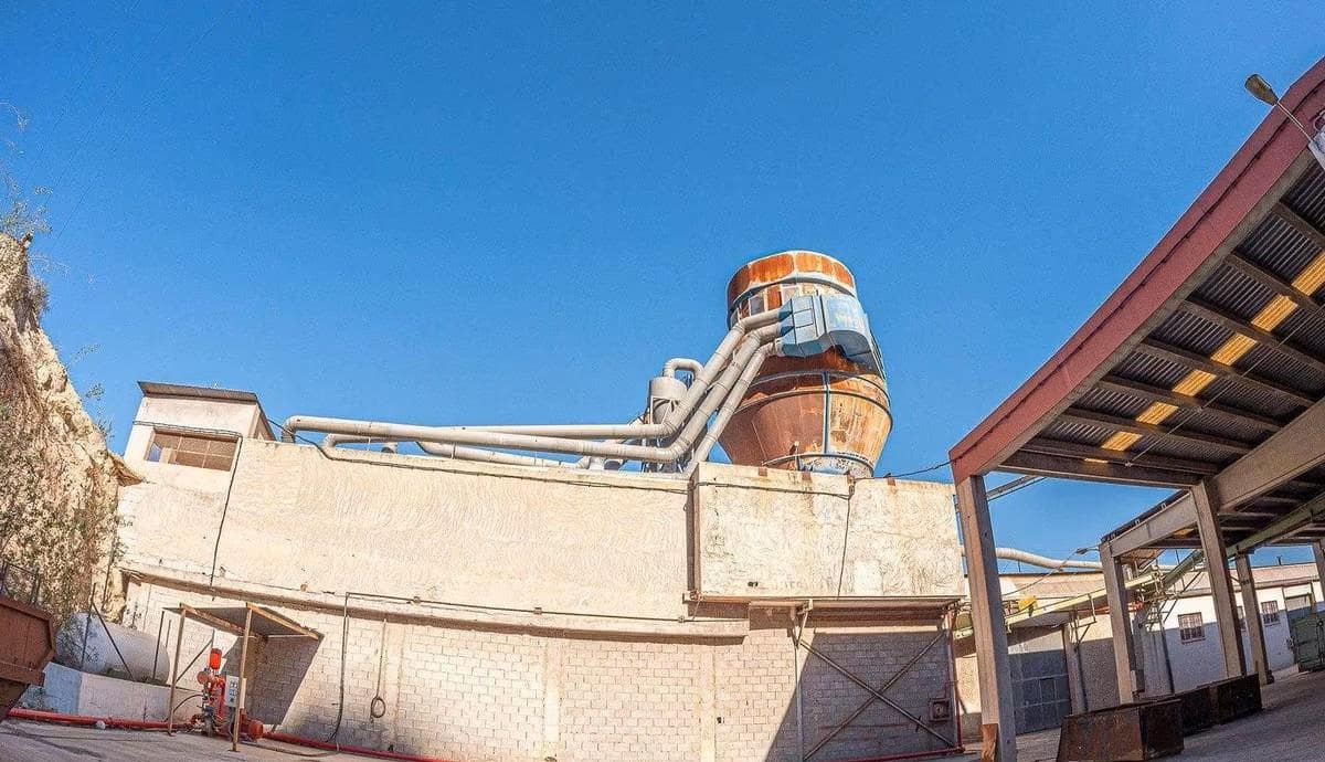 Negocio en Hurchillo en venta - 1.495.000 € (Ref: 9742103)