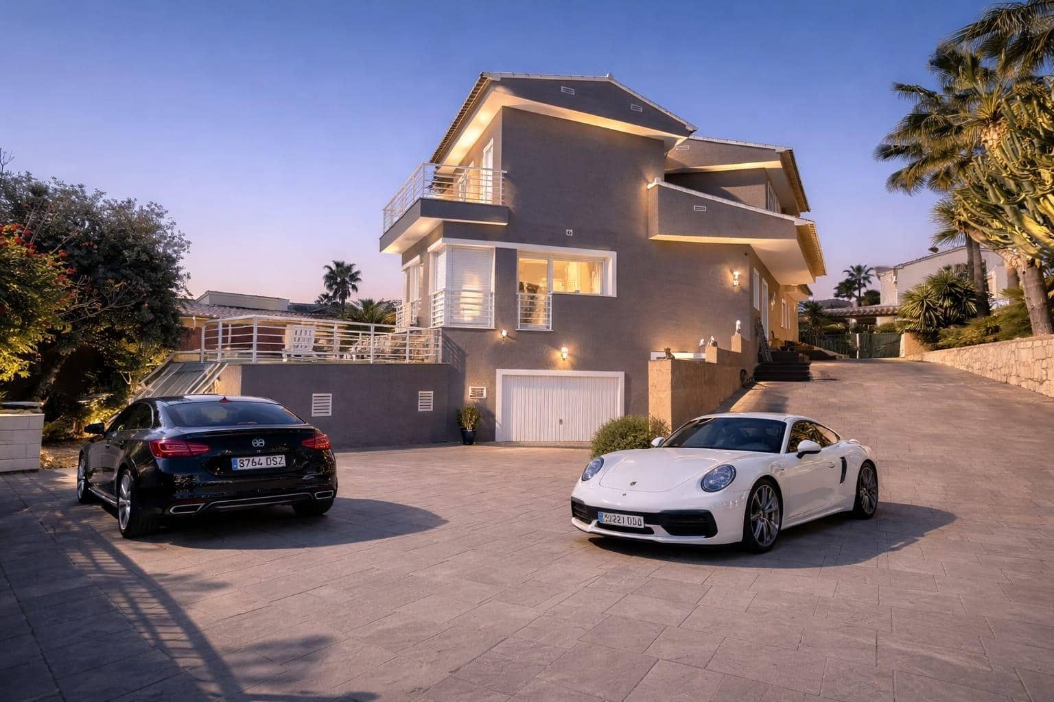 4 bedroom Villa for sale in Calpe / Calp with pool garage - € 750,000 (Ref: 9788577)