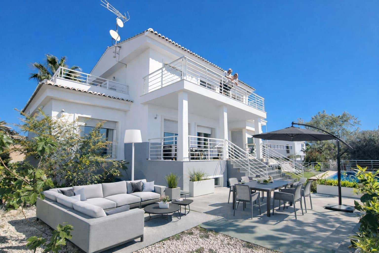 4 bedroom Villa for sale in Calpe / Calp with pool garage - € 750,000 (Ref: 9788577)