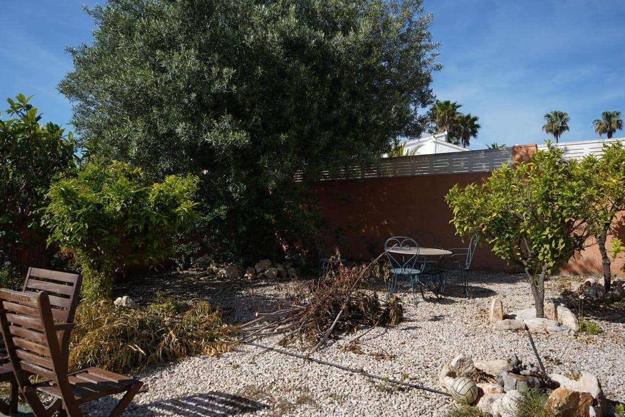 4 bedroom Villa for sale in Calpe / Calp with pool garage - € 750,000 (Ref: 9788577)