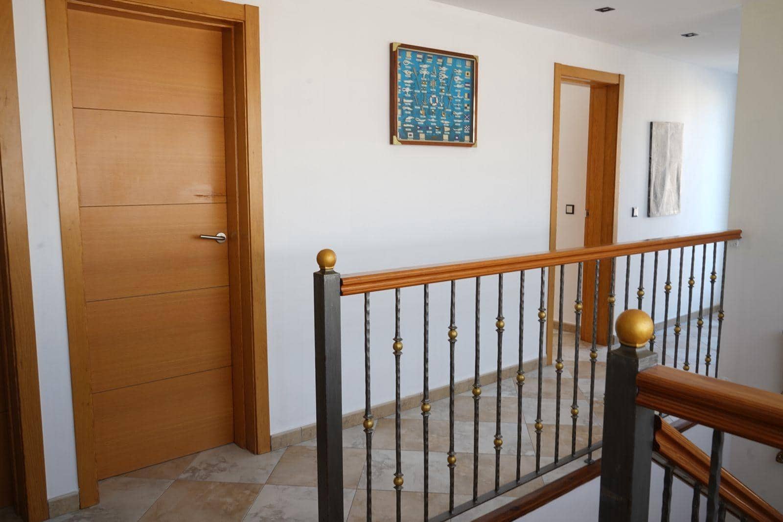 4 bedroom Villa for sale in Calpe / Calp with pool garage - € 750,000 (Ref: 9788577)