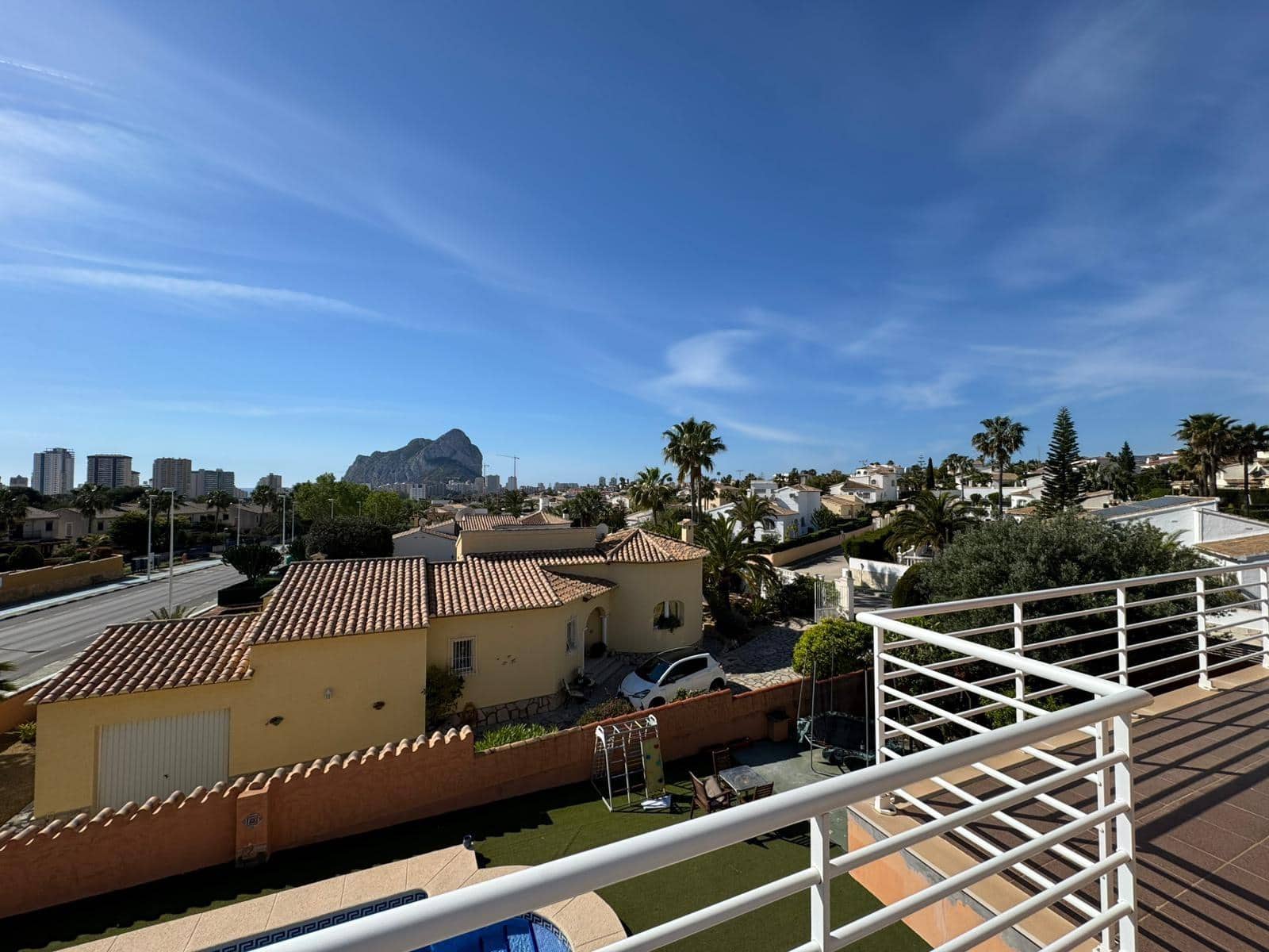 4 bedroom Villa for sale in Calpe / Calp with pool garage - € 750,000 (Ref: 9788577)