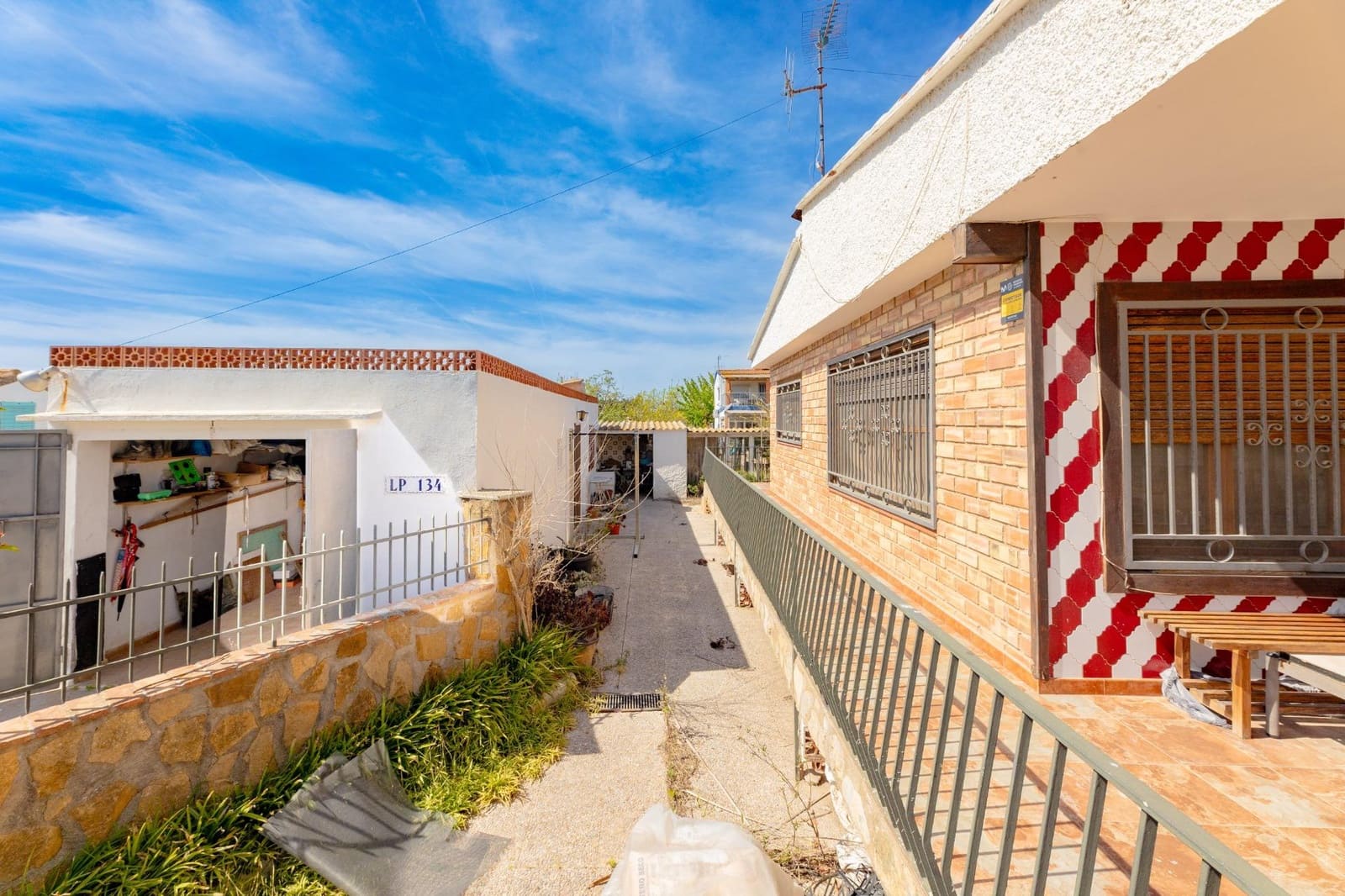 3 sovrum Villa till salu i Castello de la Plana med garage - 160 000 € (Ref: 9791275)