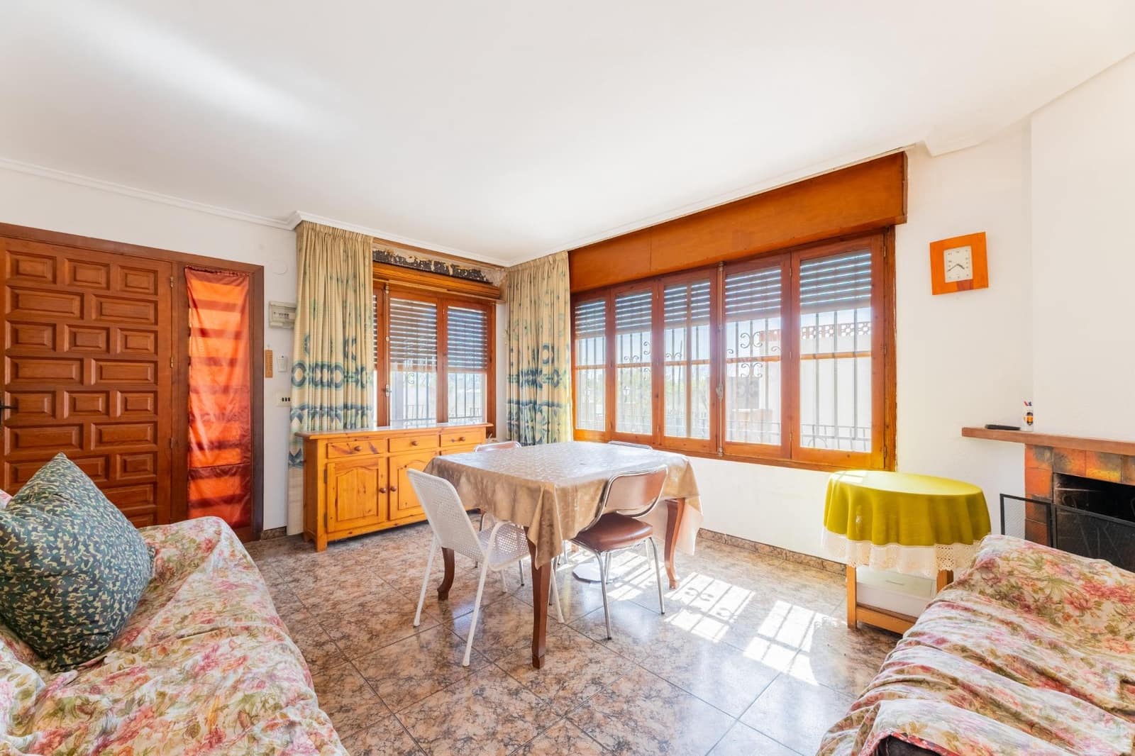 3 sovrum Villa till salu i Castello de la Plana med garage - 160 000 € (Ref: 9791275)