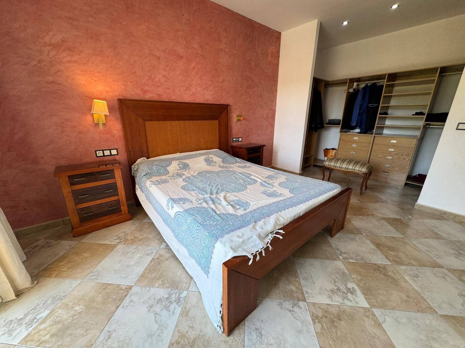 4 bedroom Villa for rent in Calpe / Calp with pool garage - € 3,000 (Ref: 9791276)