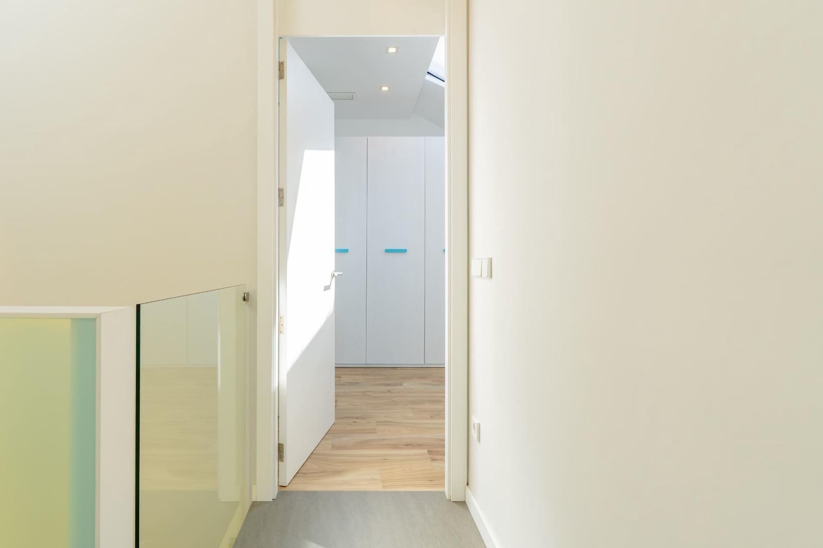 3 soverom Leilighet til salgs i Valencia by med svømmebasseng garasje - € 720 000 (Ref: 9794911)