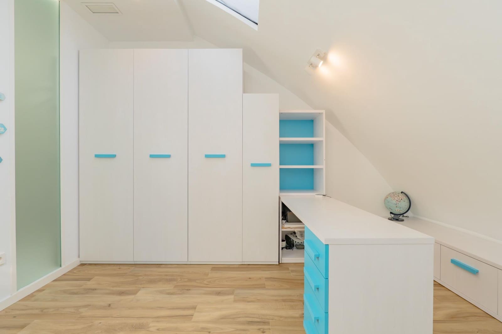 3 soverom Leilighet til salgs i Valencia by med svømmebasseng garasje - € 720 000 (Ref: 9794911)