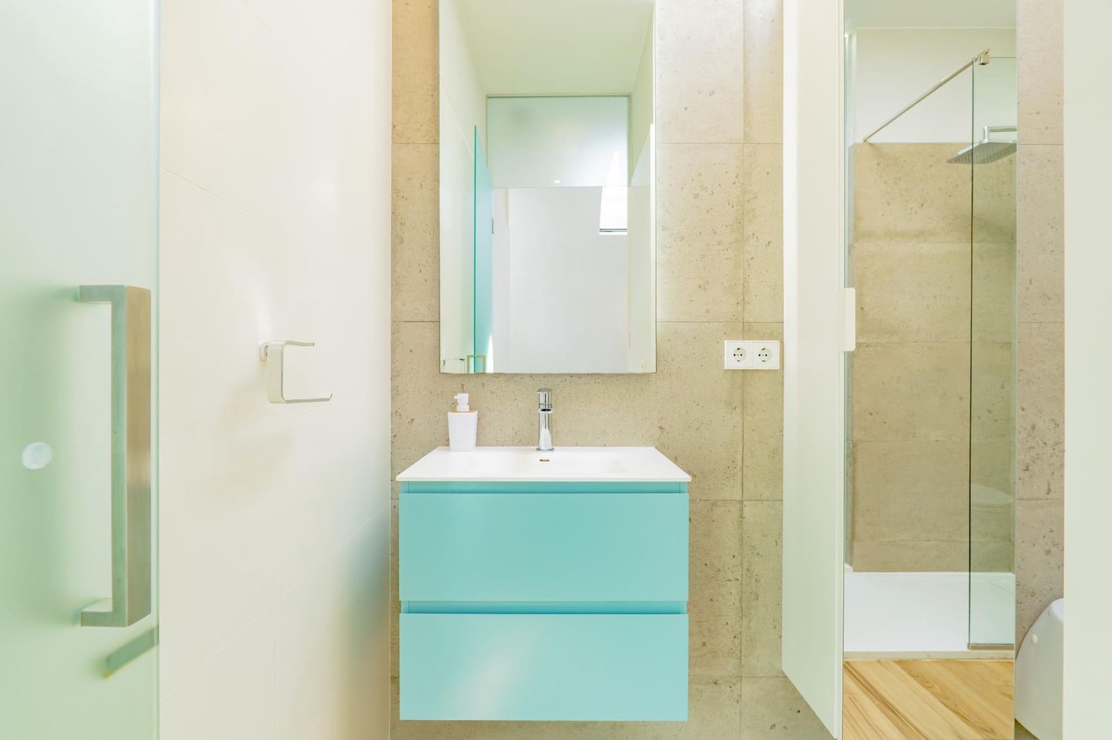 3 soverom Leilighet til salgs i Valencia by med svømmebasseng garasje - € 720 000 (Ref: 9794911)