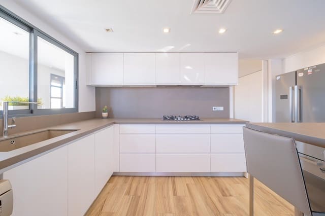 3 soverom Leilighet til salgs i Campanar, Valencia by med svømmebasseng garasje - € 699 000 (Ref: 9794911)