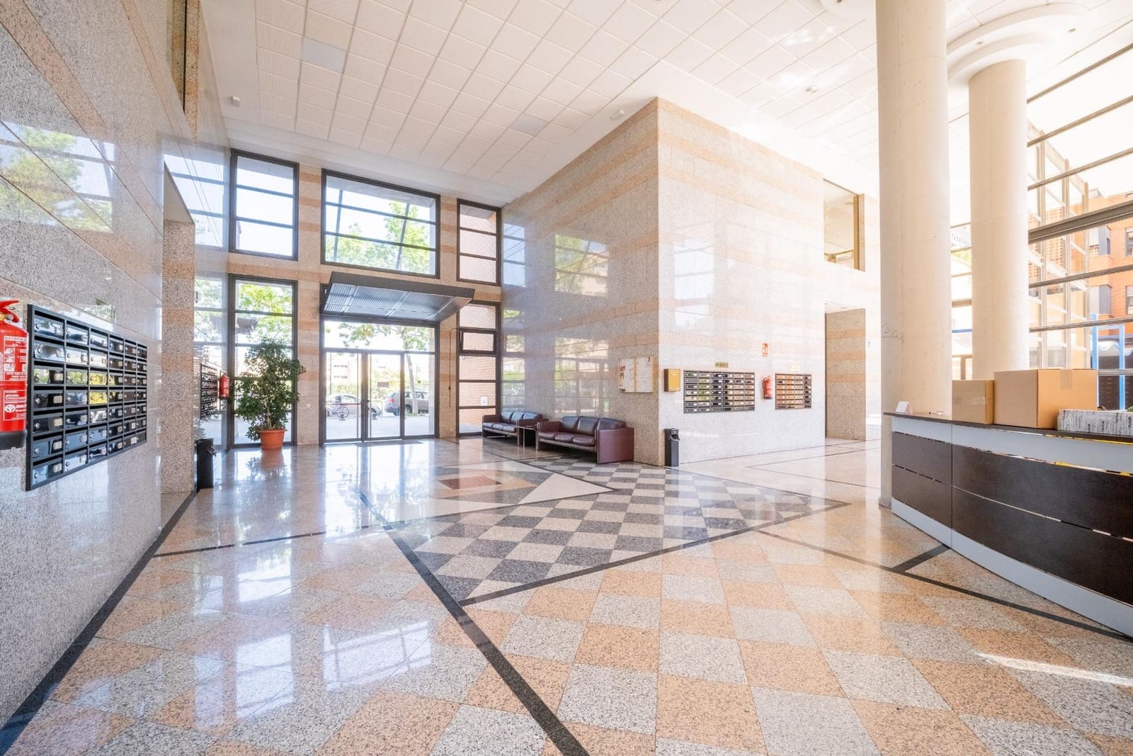 3 sovrum Lägenhet till salu i Valencia stad med pool garage - 699 000 € (Ref: 9794911)