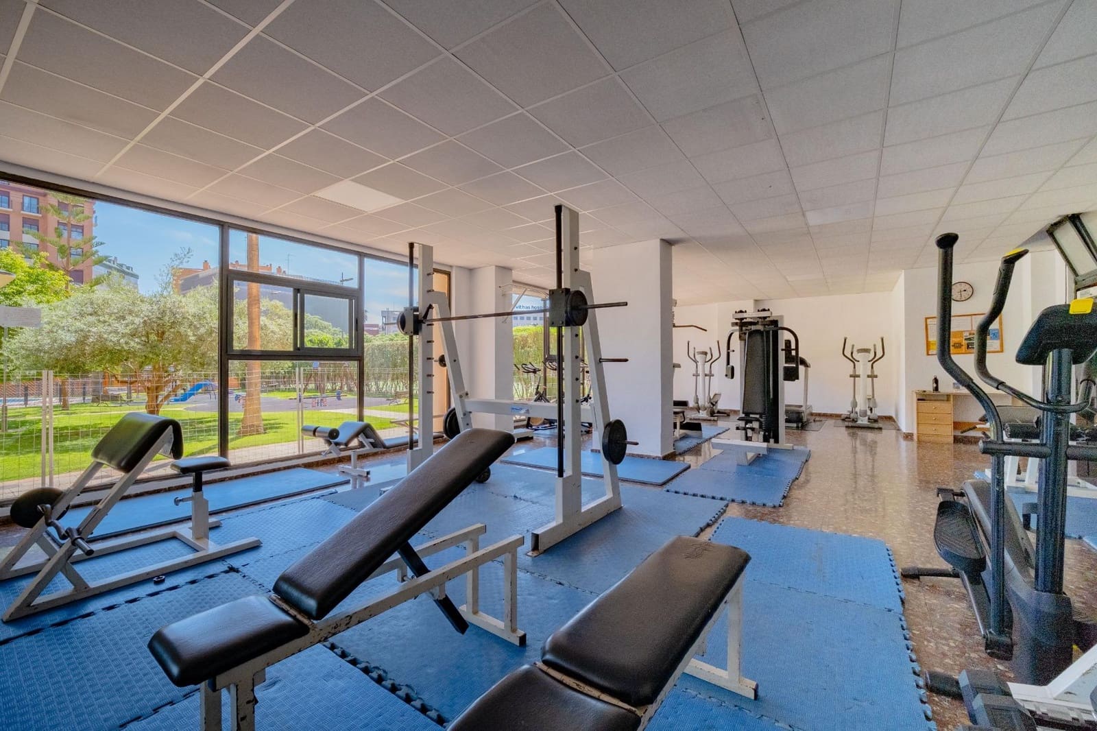 3 sovrum Lägenhet till salu i Valencia stad med pool garage - 699 000 € (Ref: 9794911)