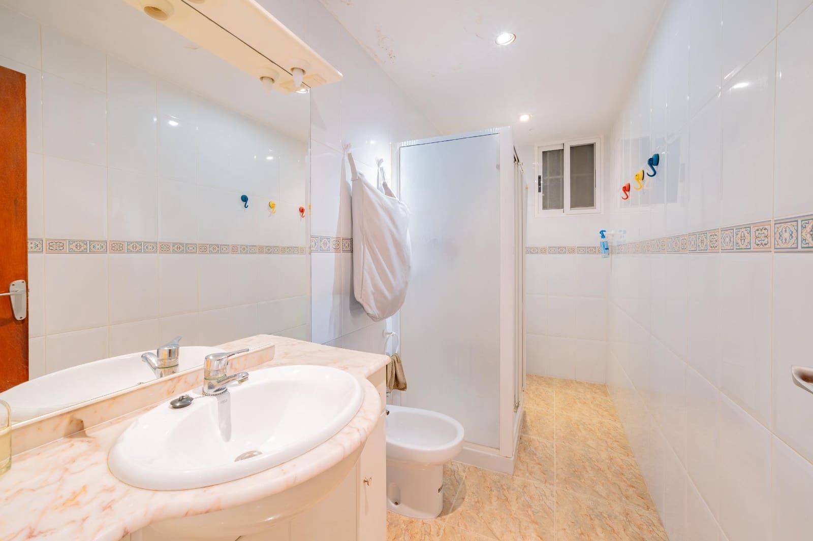 4 sovrum Lägenhet till salu i Castello de la Plana - 149 000 € (Ref: 9804583)