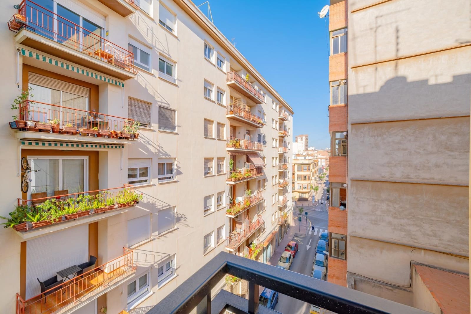 4 sovrum Lägenhet till salu i Castello de la Plana - 149 000 € (Ref: 9804583)