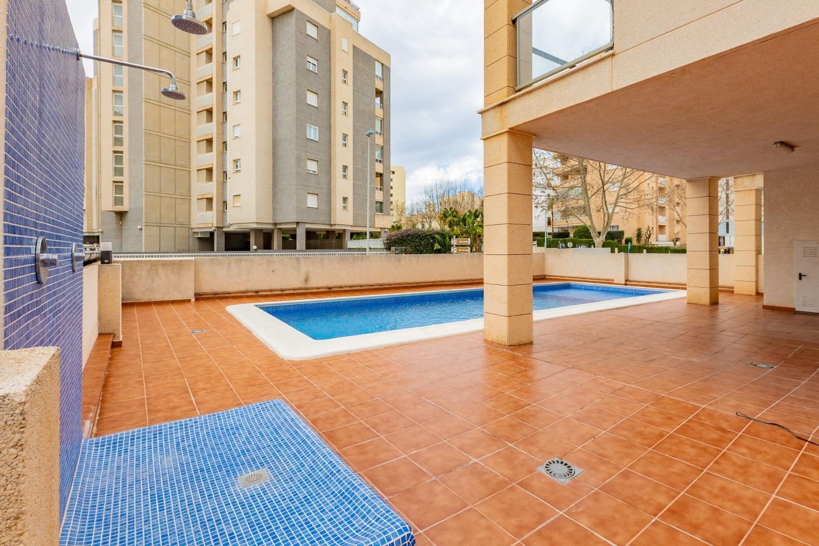 1 quarto Apartamento para arrendar em Calpe / Calp com piscina garagem - 1 250 € (Ref: 9816052)